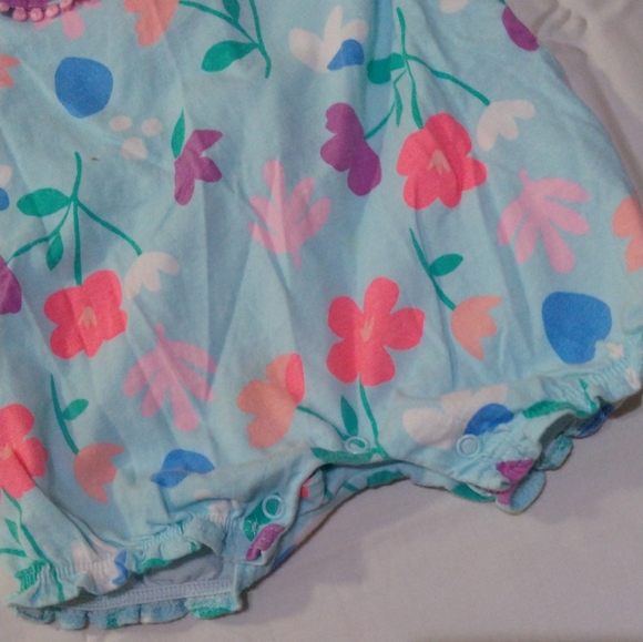 size 12 months baby girls Carter's Floral onesie - Picture 4 of 17